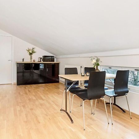 Pensionat City Gavle Bagian luar foto