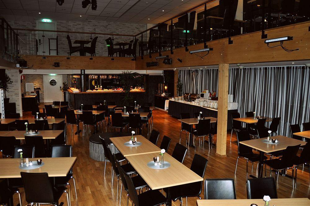 Pensionat City Gavle Bagian luar foto