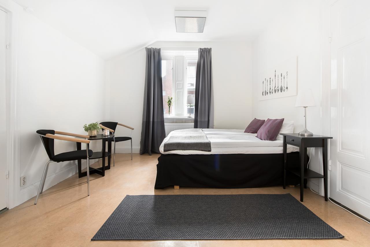 Pensionat City Gavle Bagian luar foto