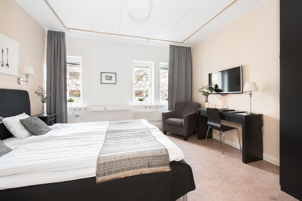 Pensionat City Gavle Bagian luar foto