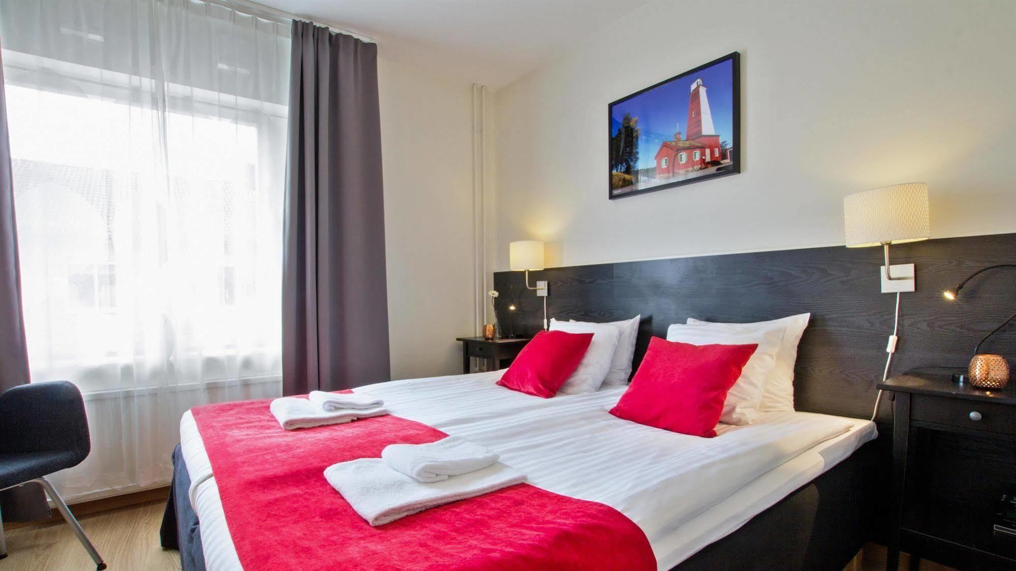 Pensionat City Gavle Bagian luar foto